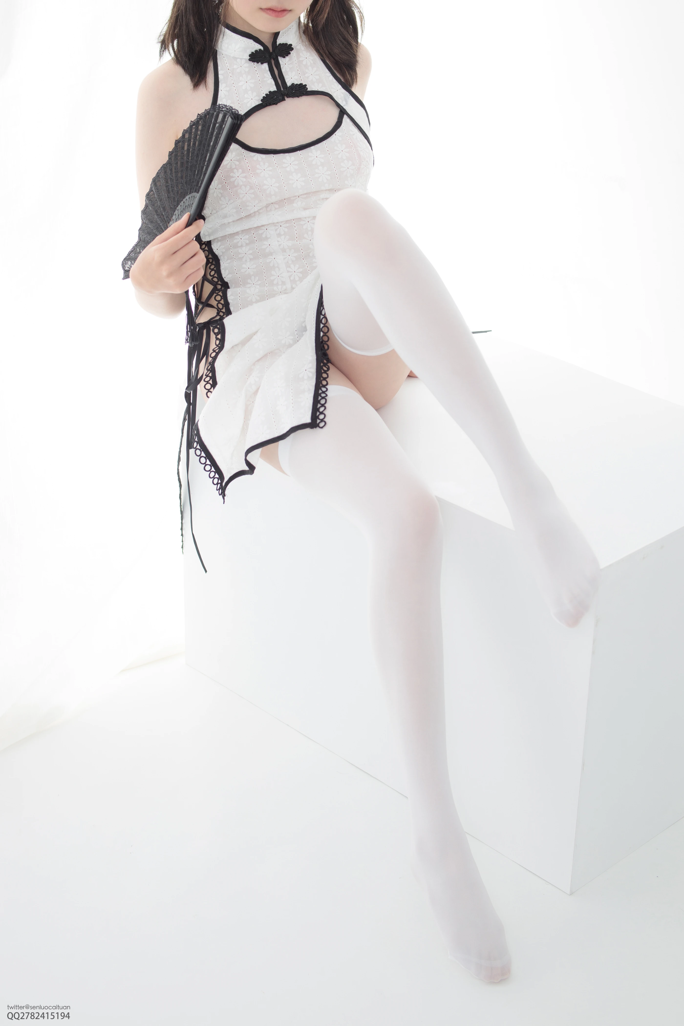 森萝财团 JKFUN-033 慵懒的旗袍 高筒袜80D Aika [108P 1V]插图9